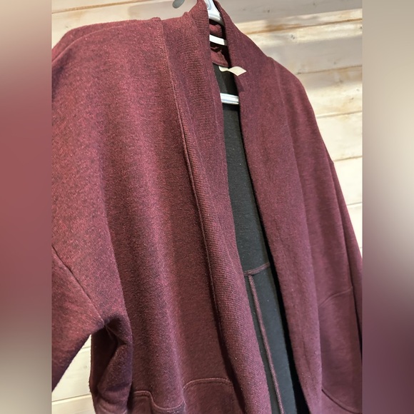 Hyba | Maroon Long Sleeve Open Cardigan - Picture 6 of 11